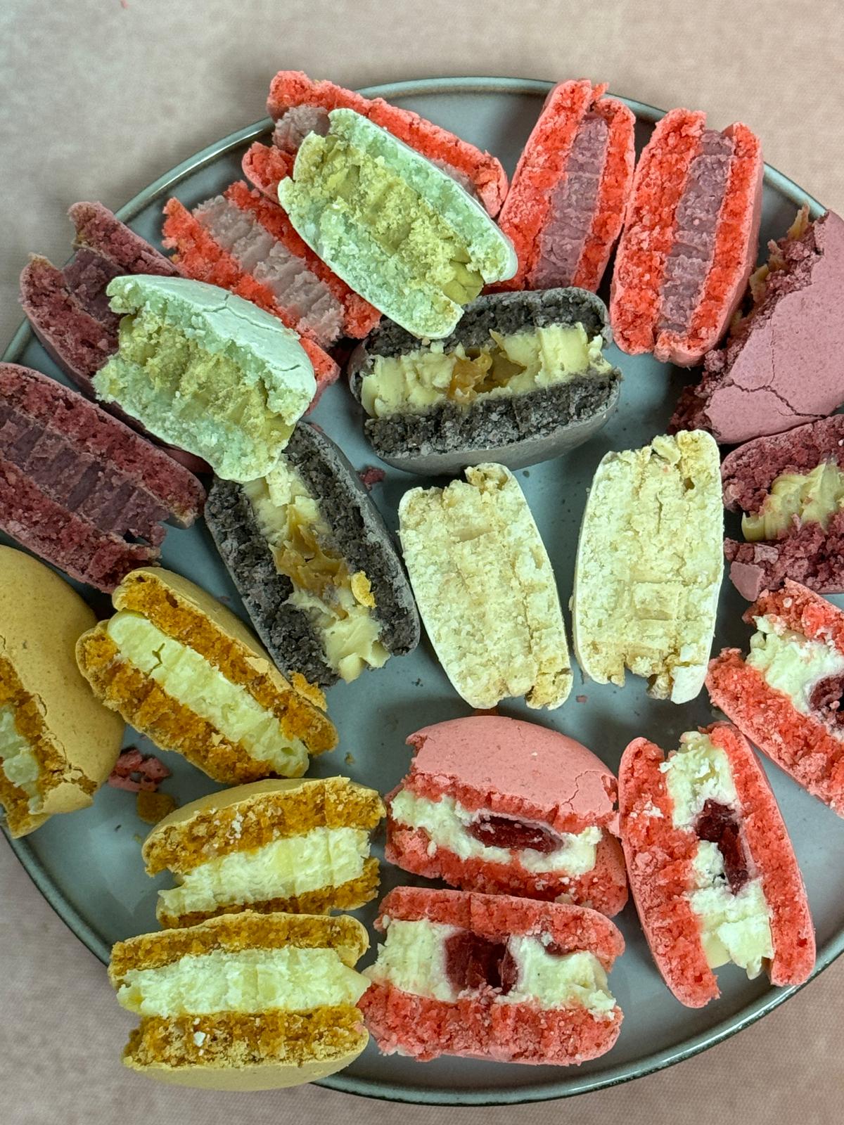 14er Macaron Box